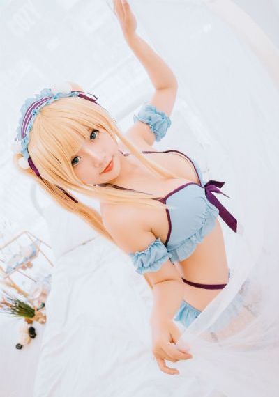 矿桥爸爸和女儿体检